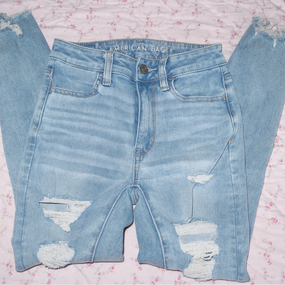 American Eagle ripped skinny jeans